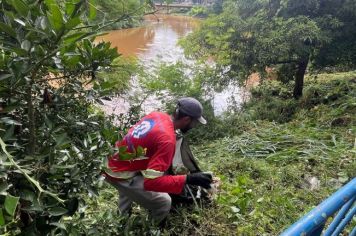Mutirão de limpeza das margens do Rio Muriaé é iniciado nesta terça-feira (18)